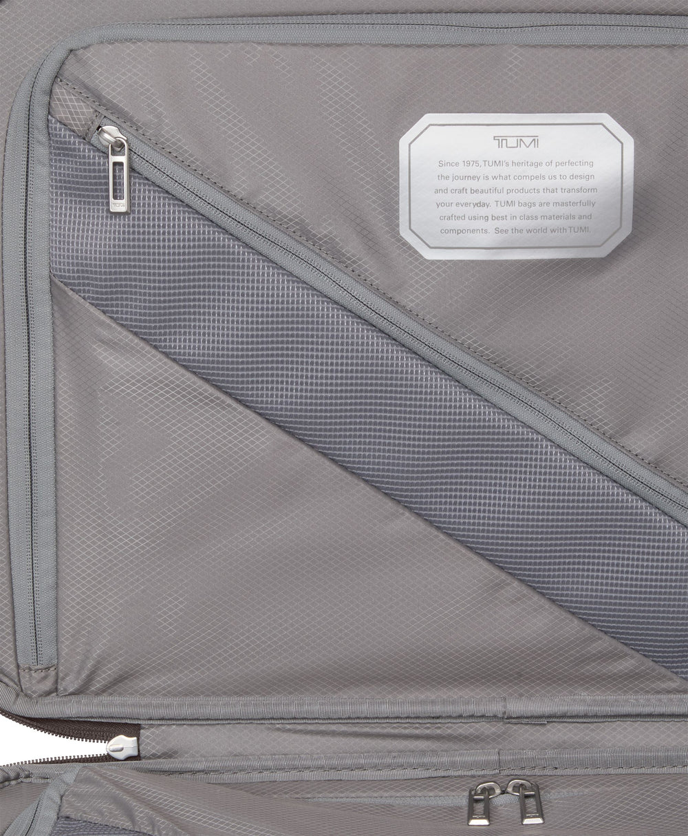 International 4 Wheeled Carry On